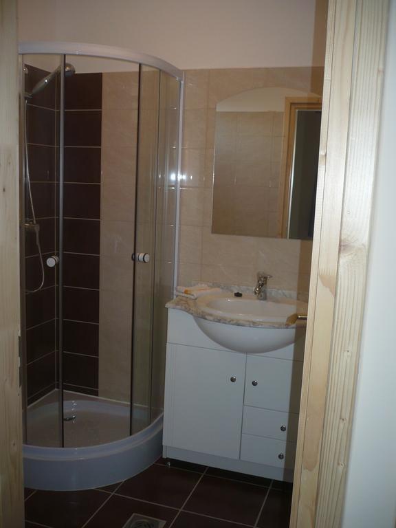 Eszter Apartmanhaz Hajdúszoboszló 外观 照片